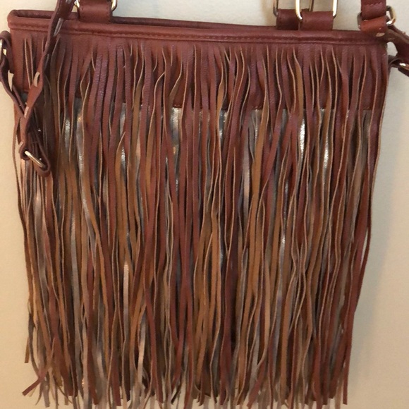 Steve Madden Brown & Gold Tassel Bag - Picture 1 of 8